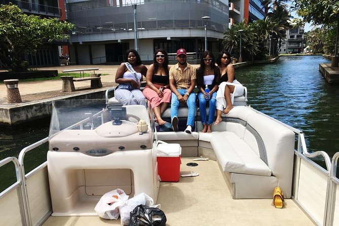 Luxury Canal Boat Cruise - Fun Things Durban Ushaka - Meeting the boat at uShaka Marine World