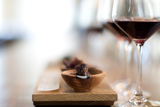 Non-Guided Driver Service of Cape Winelands - A private driver, not a traditional wine tour