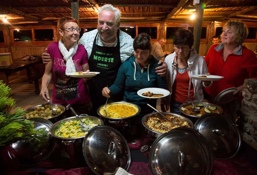 Oudtshoorn: Swartberg Mountain Pass Tour with Country Lunch - Who will enjoy this outing most?