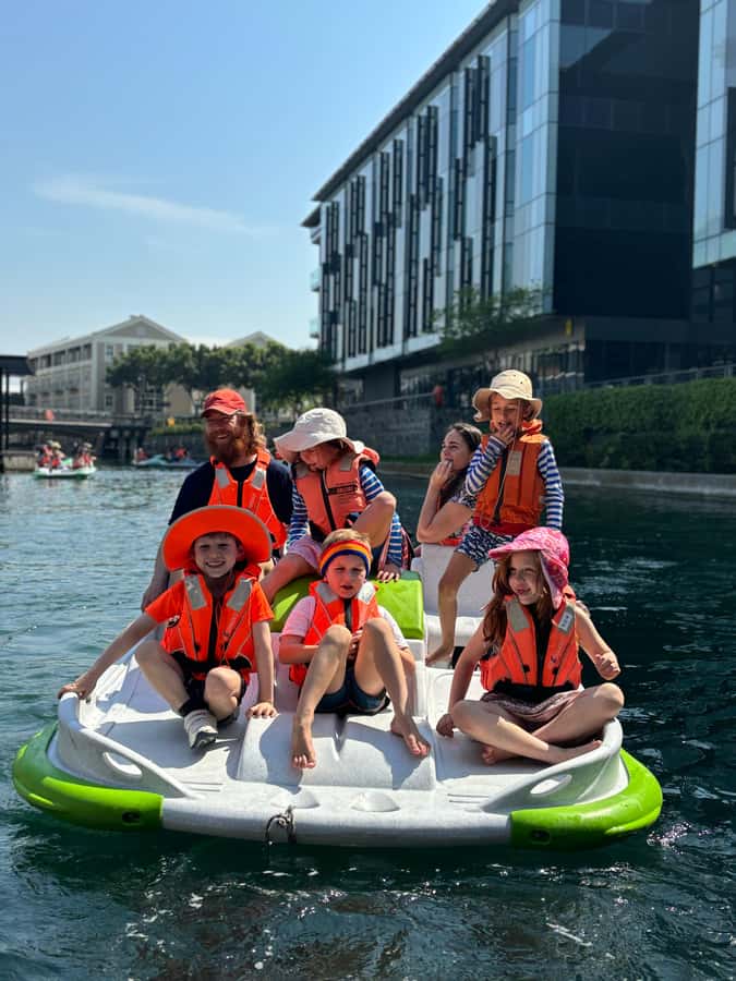 Pedal Boat Ride V&A Waterfront - Cape Town - The first few minutes on the canal
