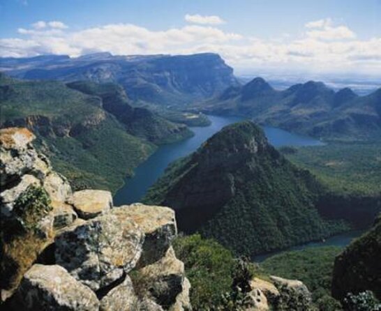 Phezulu Cultural Village & Reptile Park Day Tour from Durban - Key things to know before you go
