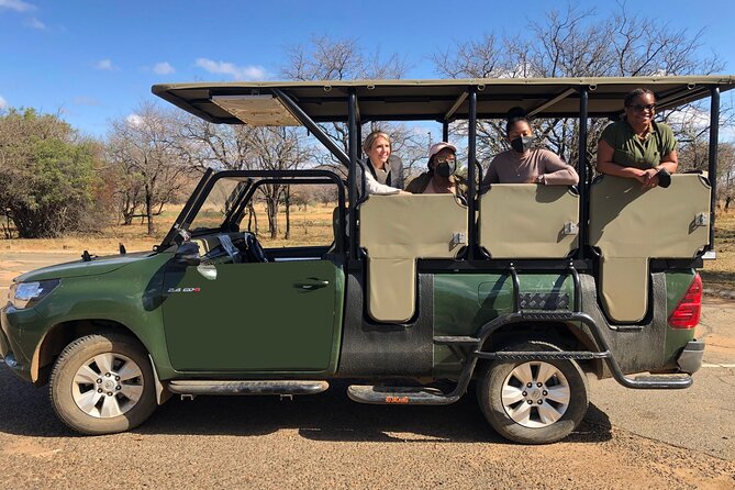 Pilanesberg National Park Safari in Open Vehicle from Johannesburg - How the small group affects the experience