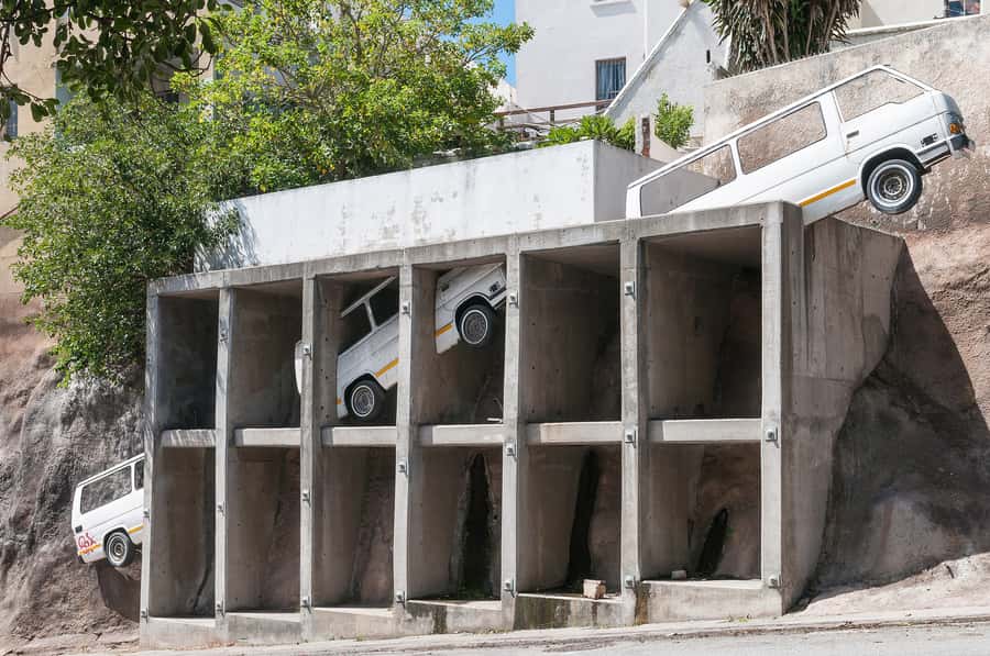 Port Elizabeth: 4x4 Wildlife Safari & City Sightseeing Tour - Wine, lunch, and the practical extras