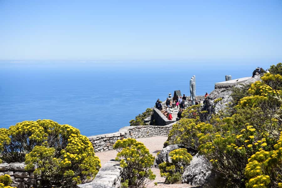Pre-Booked: Robben Island, Bo-kaap & Table Mountain Tour - What the $155 price really covers