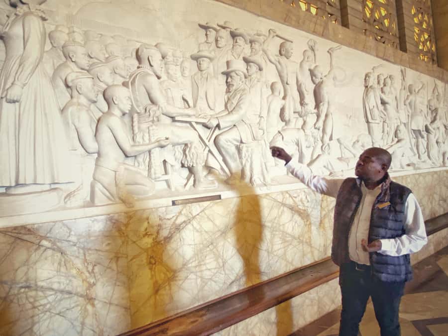 Pretoria: Half-Day City Tour - Church Square, Ou Raadsaal, and the old civic core