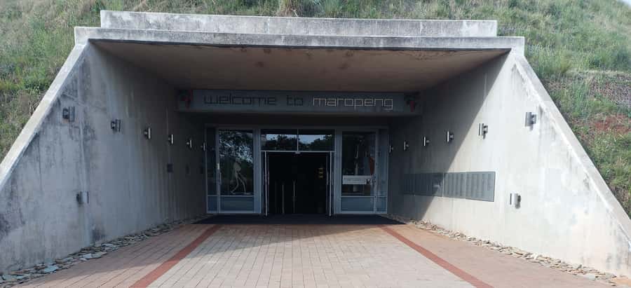 Pretoria/Sandton: Cradle of Humankind & Sterkfontein Caves - Why the Cradle of Humankind matters