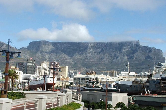 Private Cape Winelands from Stellenbosch OR Franschhoek OR Paarl - Paarl brings another style of wine country