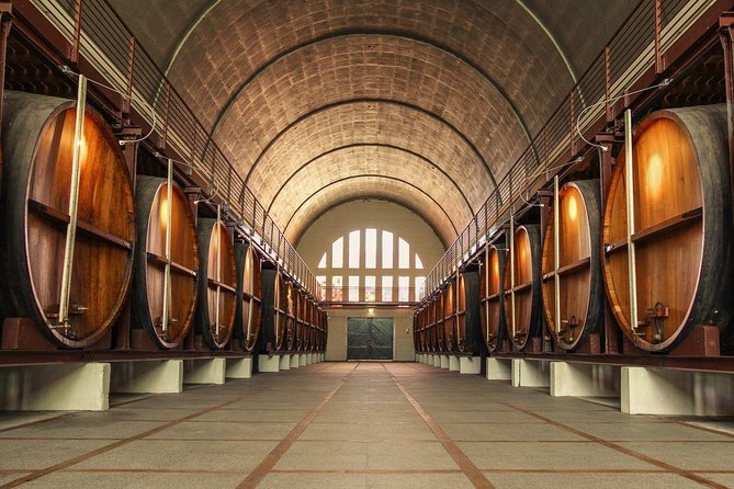Private Cape Winelands Guided Full Day Tour from Cape Town - What the private guide adds