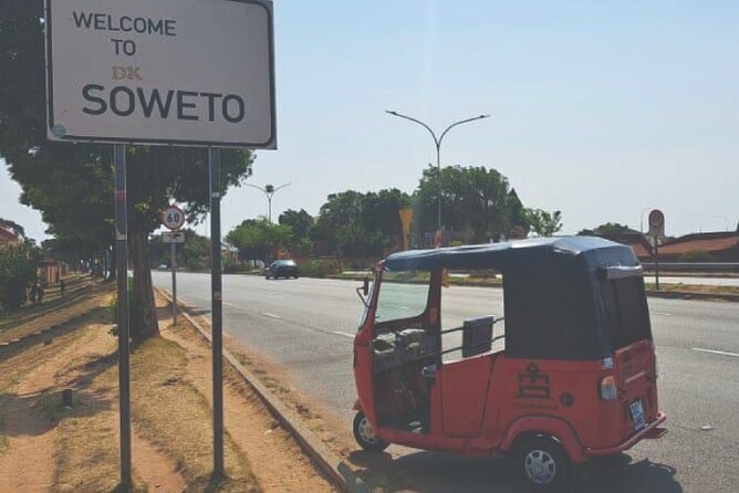 Private local authentic soweto Moto taxi experience - Should you book the private Soweto tuk-tuk tour?