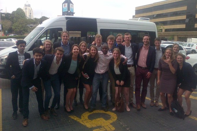 Private Minivan Shuttle: Johannesburg International Airport (JNB) - Timing, delays, and small details that matter