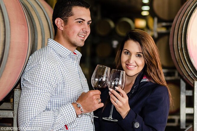 Private Package to Finest Vineyards - Stellenbosch pickup - Dornier combines a light lunch with vineyard lessons