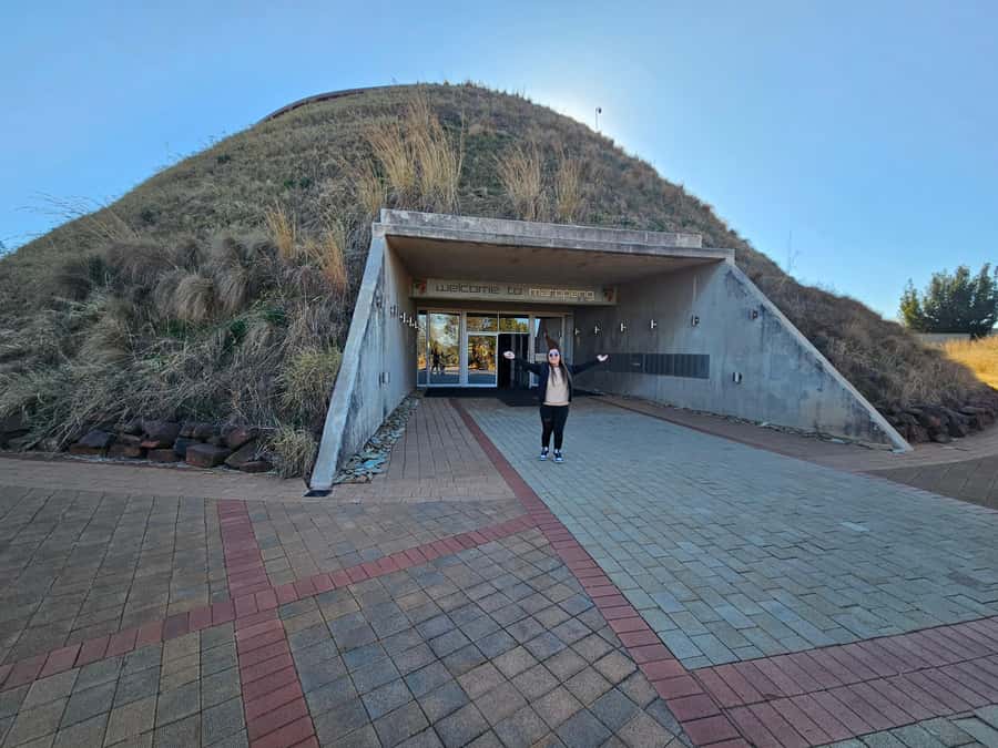 Private Rhino and Lion Park, Cradle Caves or Maropeng Museum - Key points at a glance