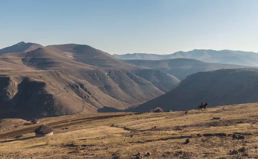 Private Sani Pass Classic Tour: High value for money - An early pickup with useful comforts
