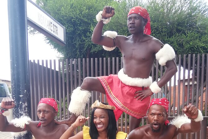 Private Soweto Tour 5 hours approximately from Johannesburg or Pretoria. - What the guide adds to the experience