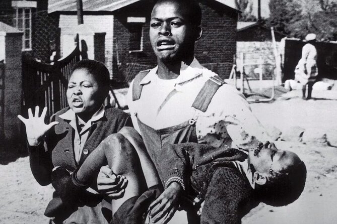 Private Tour of Johannesburg, Soweto and Apartheid Museum - Mandela House and the personal side of history