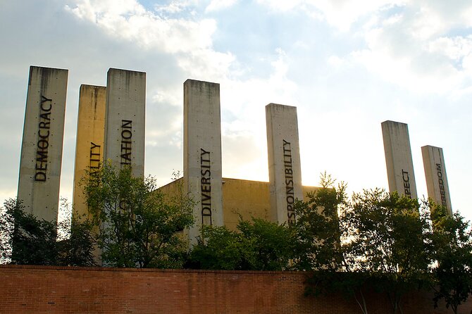 Private Tour of Johannesburg, Soweto and Apartheid Museum - Nelson Mandela Square and Johannesburg’s changing suburbs