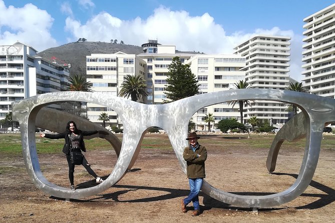 Robben Island, Bokaap, Mandela Glasses. tickets conf 8am next day - Mandela’s Glasses at Mouille Point