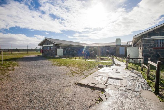 Robben Island & City stops.We confirm tickets by 8h00 am next day - Why the island visit feels worth the time and cost