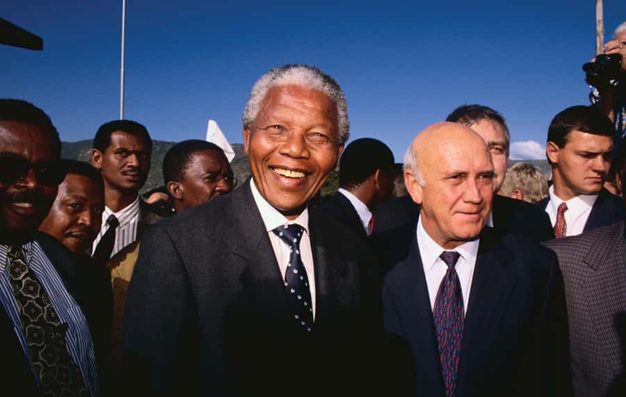 ROBBEN ISLAND MUSEUM TOUR, WITH OPTIONAL LAST MINUTE TICKETS - The shared ferry from Cape Town