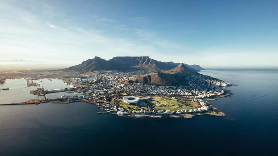 ROBBEN ISLAND MUSEUM TOUR, WITH OPTIONAL LAST MINUTE TICKETS - Starting at the Nelson Mandela Gateway