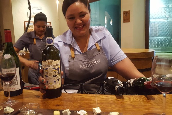 Robben Island + Stellenbosch Wineries From Cape Town Incl Tickets - The Diamond Works stop and shopping time