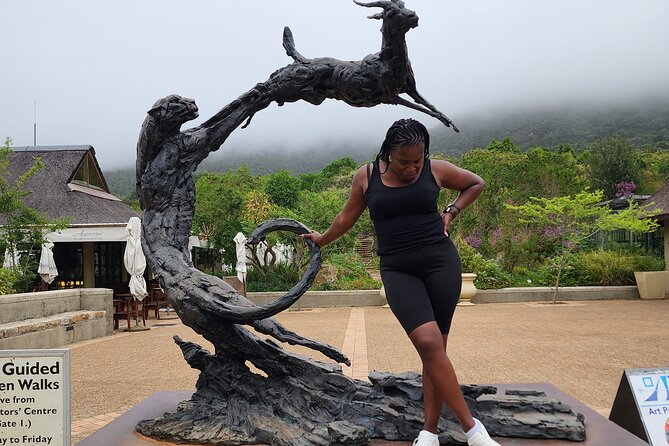 Robben Island Table Mountain and Kirstenbosch Sharing group tour - Hout Bay, Constantia, and the drive between sights
