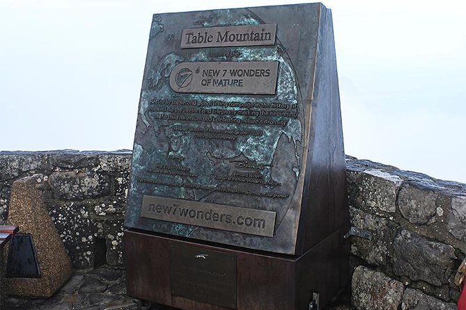 Robben Island Tour & Table Mountain guided Tour - Food, comfort, and what to bring