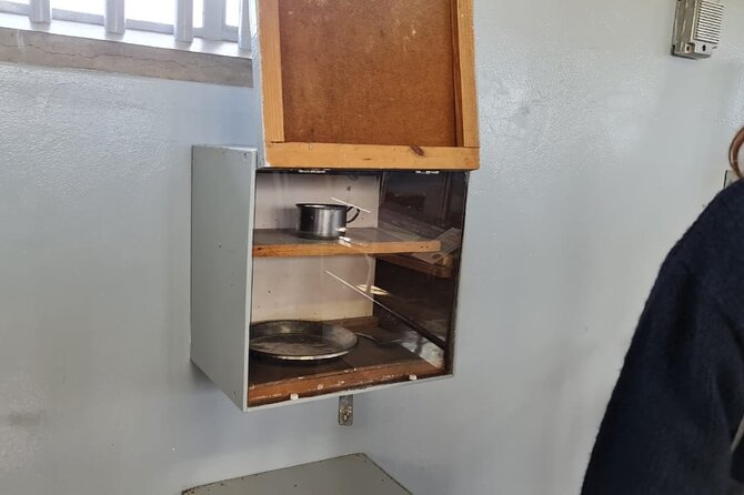 ROBBEN ISLAND with Pre-Booked Tickets Half day tour - Who will get the most from this tour?
