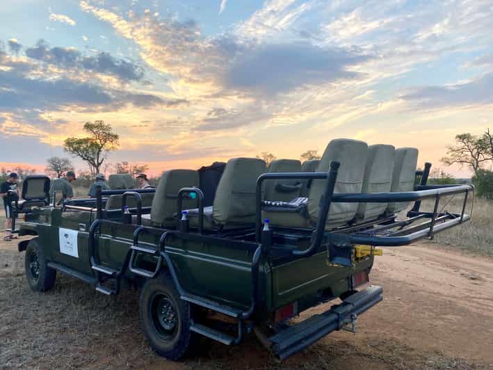 Sabie Game Reserve: Sunset Safari with Sundowners - Who Will Enjoy This Safari Most