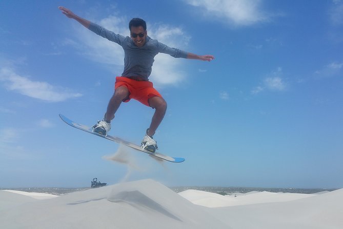 Sandboarding from Cape Town - Leaving Cape Town in an air-conditioned minivan