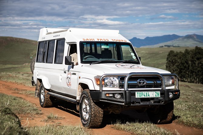Sani Pass Private Day Tour - Crossing the Lesotho border