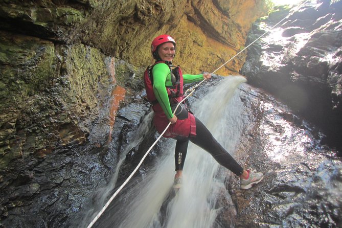 Short Canyoning Trip in The Crags - Your first abseil into the river gorge