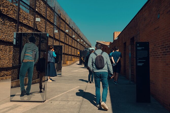 Soweto and Apartheid Museum - From national history to Soweto