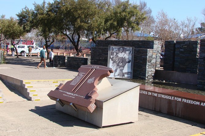 Soweto and Johannesburg & Apartheid Museum - The guides make the difference