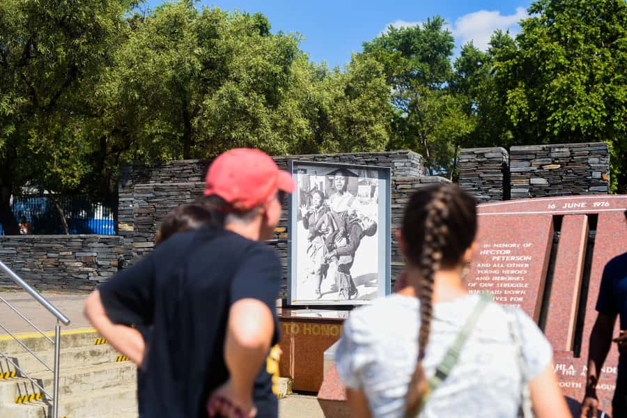 Soweto: Guided Bicycle Tour with Lunch - Meeting at Vilakazi Espresso in Orlando West