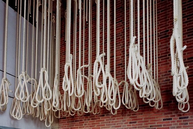 Soweto, Mandela House, Apartheid Musem, Constitutional Court - The Apartheid Museum deserves the biggest block of time