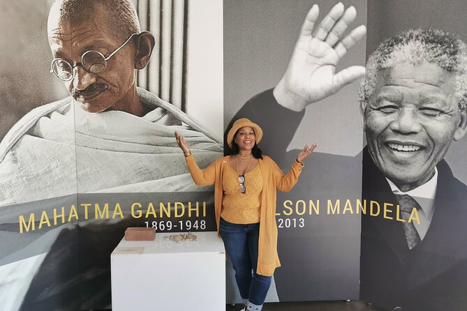 Soweto, Mandela House, Apartheid Musem, Constitutional Court - Driving through Soweto and Vilakazi Street