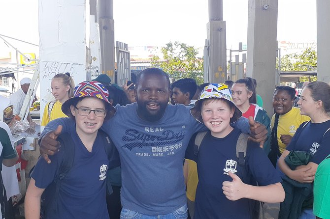 Soweto Township Tours - Crossing Into Soweto by Private Vehicle