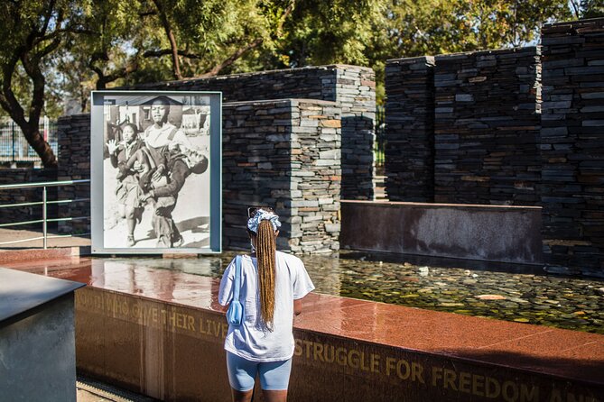 Soweto Walking Tour with Lunch - Orlando Towers and the kota lunch
