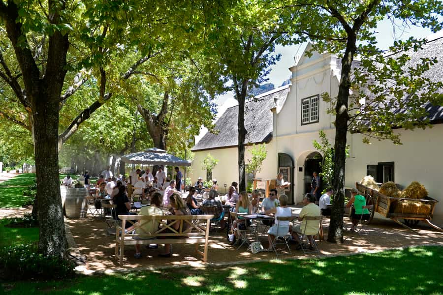 Stellenbosch: Eastern Route Hop-On Hop-Off Wine Tour - Helshoogte Pass gives the day its shape