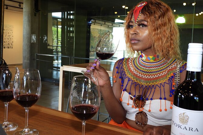 Stellenbosch & Franschhoek 20 Wine Tasting + Lunch Shared Tour - Tokara and the Simonsberg views