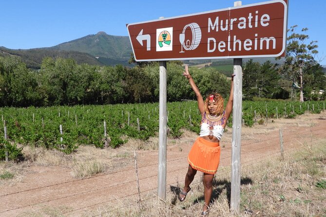 Stellenbosch & Franschhoek 20 Wine Tasting + Lunch Shared Tour - Stellenbosch, Franschhoek, and the Mandela stop