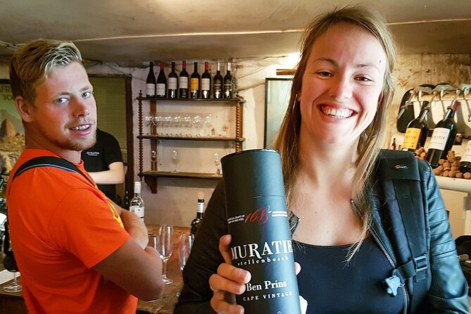 Stellenbosch Valley. Private wine tour with winemaker in Swedish or English. - More than wine: history, culture, and food