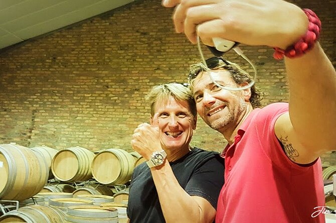 Stellenbosch Valley. Private wine tour with winemaker in Swedish or English. - The pace, group size, and practical comfort