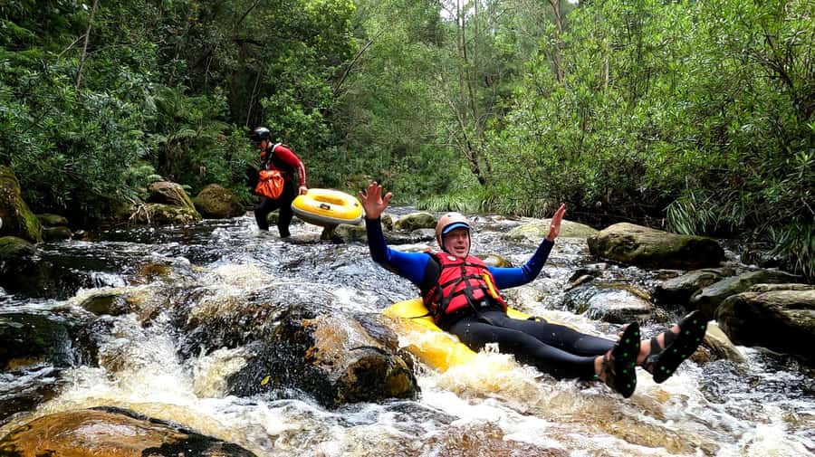 Stormsrivier: Green Route Tubing and Paddle-Boarding Tour - What happens during the 1.5-hour Storms River section