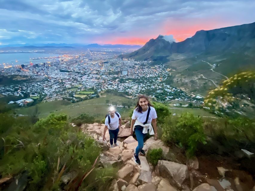 Sunrise & Sunset Lion's Head Hike + Hotel Pick-Up - The Guide Makes the Difference on a Moderate Climb