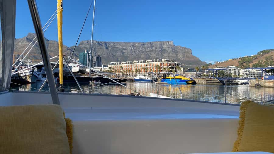 Sunset Cruise with Cape Town Cruises - Why this short Cape Town cruise works so well