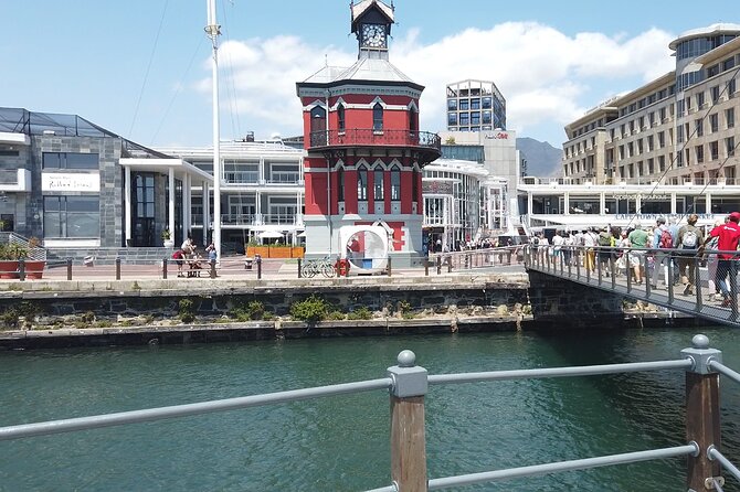 Table Mountain and Robben Island Tour - The ferry and the meaning of Robben Island