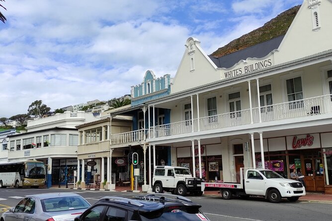 Table Mountain,Cape Point & Penguins Shared Tour, From Cape Town - Bo-Kaap begins the day with color and memory