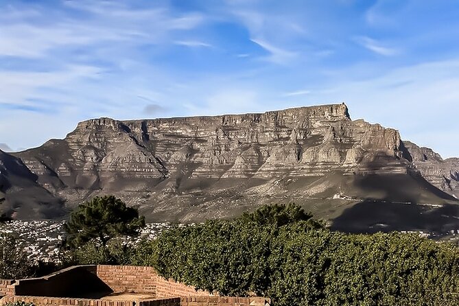 Table Mountain, Chapmans Peak Drive, Cape Point & Penguins - A private Cape Peninsula day from Cape Town
